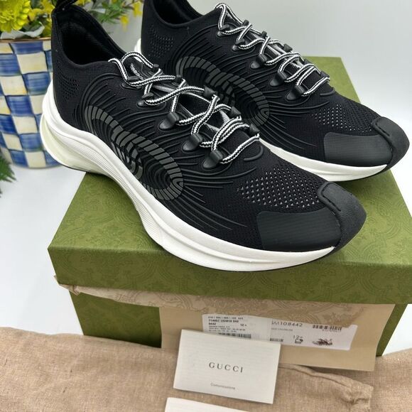 Men’s Gucci run interlocking G sneakers size 12.5 made in Italy - Picture 3 of 7